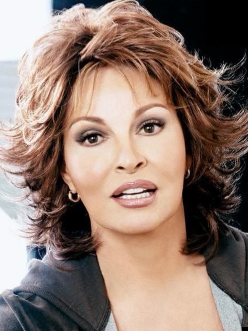 NWT Raquel Welch BREEZE Synthetic Wig in Glazed Hazelnut R8/29S